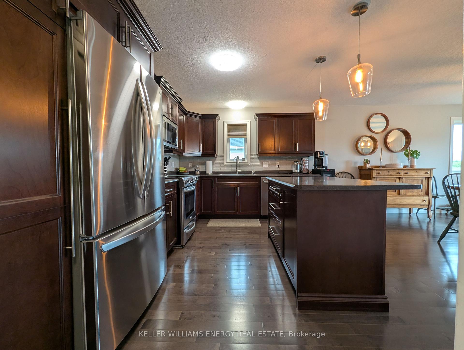 Photo 17 of 34 Mount Grove Crescent, Prince Edward County, Hallowell Ward — HOMEH