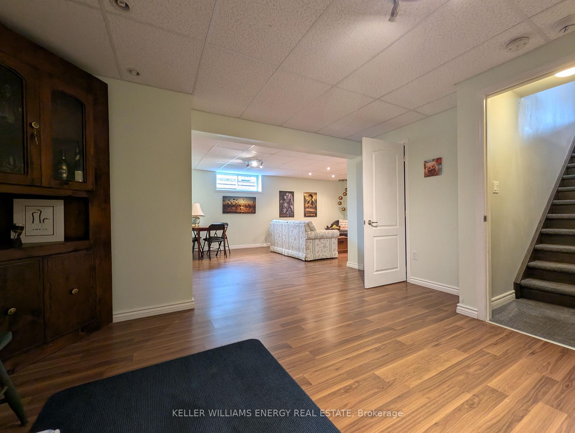Photo 32 of 34 Mount Grove Crescent, Prince Edward County, Hallowell Ward — HOMEH