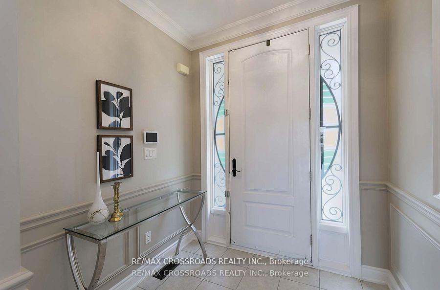 Photo 5 of 529 Cliffview Road, Pickering, West Shore — HOMEH
