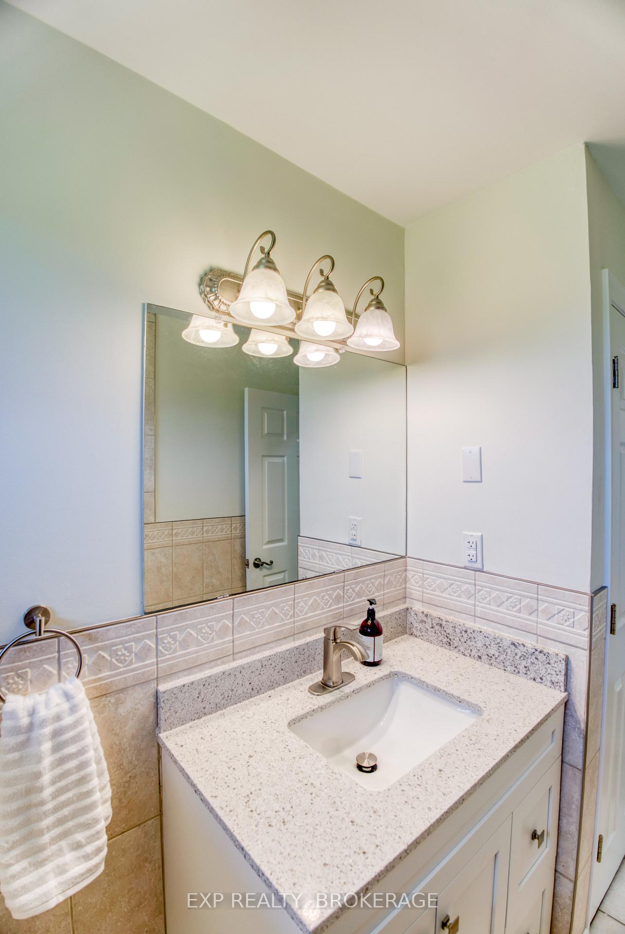 Photo 25 of 121 Ivy Ridge Road, Prince Edward County, Ameliasburg Ward — HOMEH