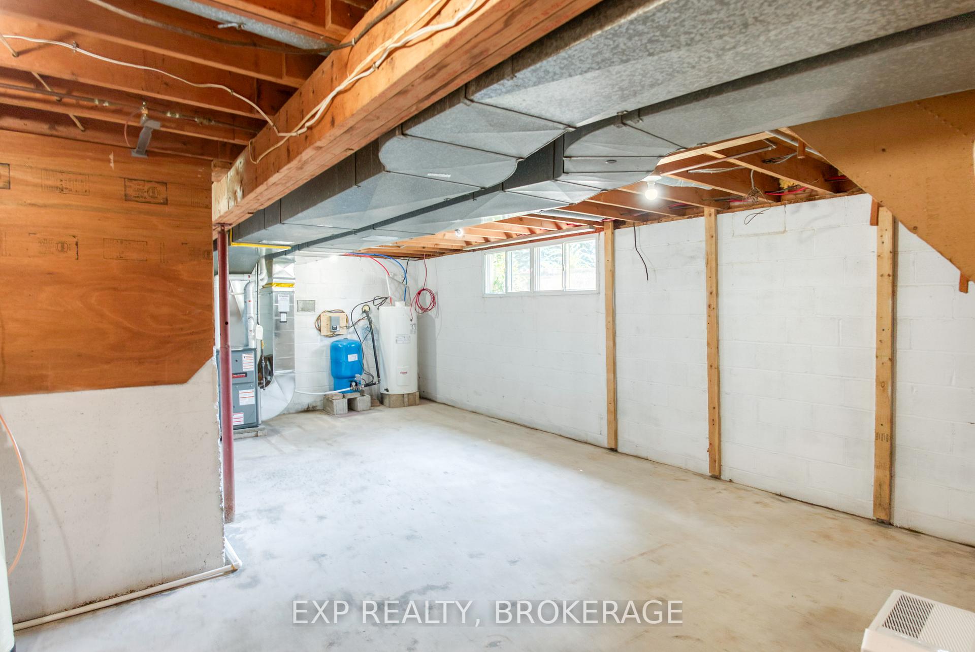 Photo 36 of 121 Ivy Ridge Road, Prince Edward County, Ameliasburg Ward — HOMEH