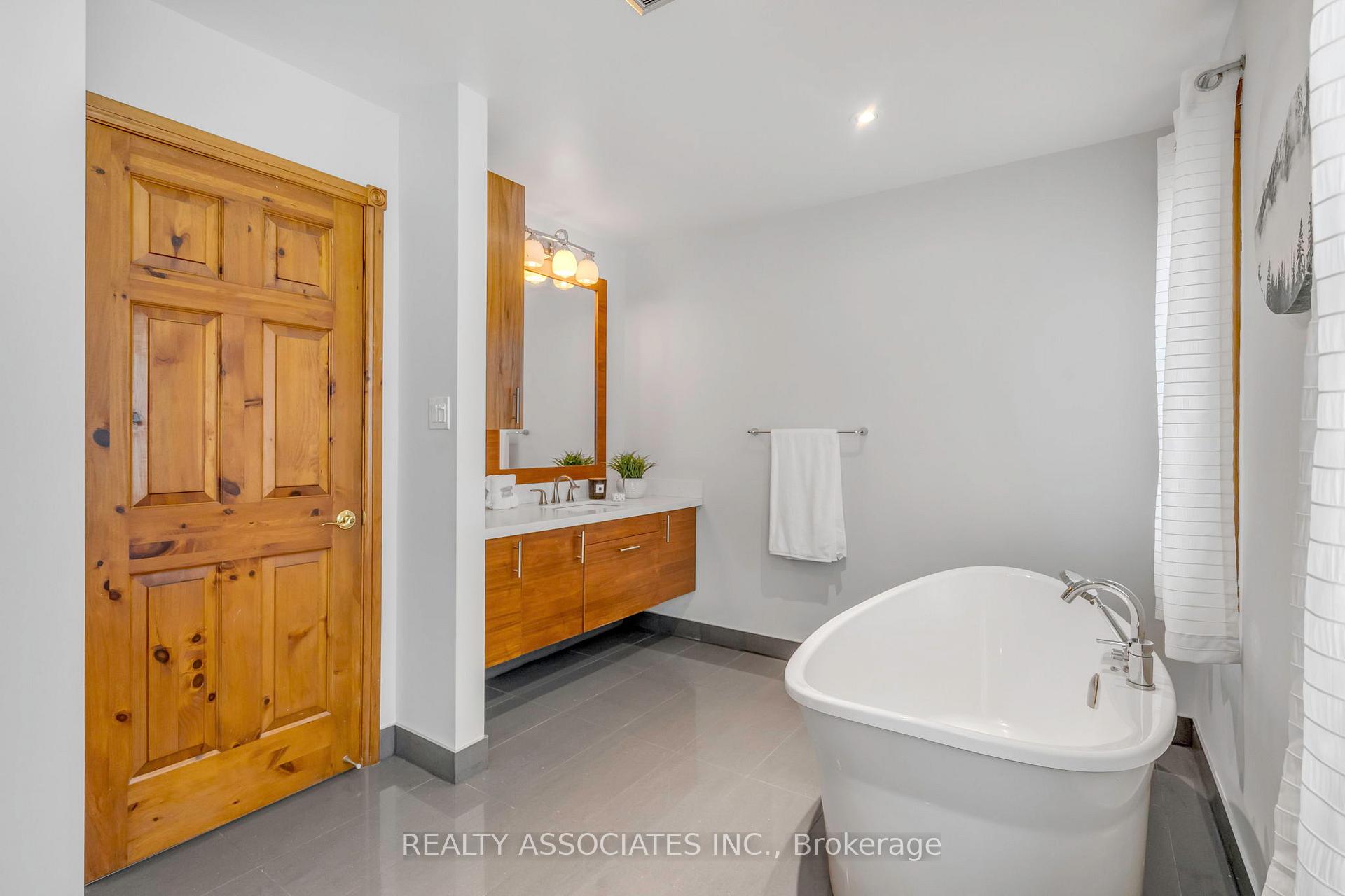 Photo 20 of 4830 Old Brock Road, Pickering, Rural Pickering — HOMEH