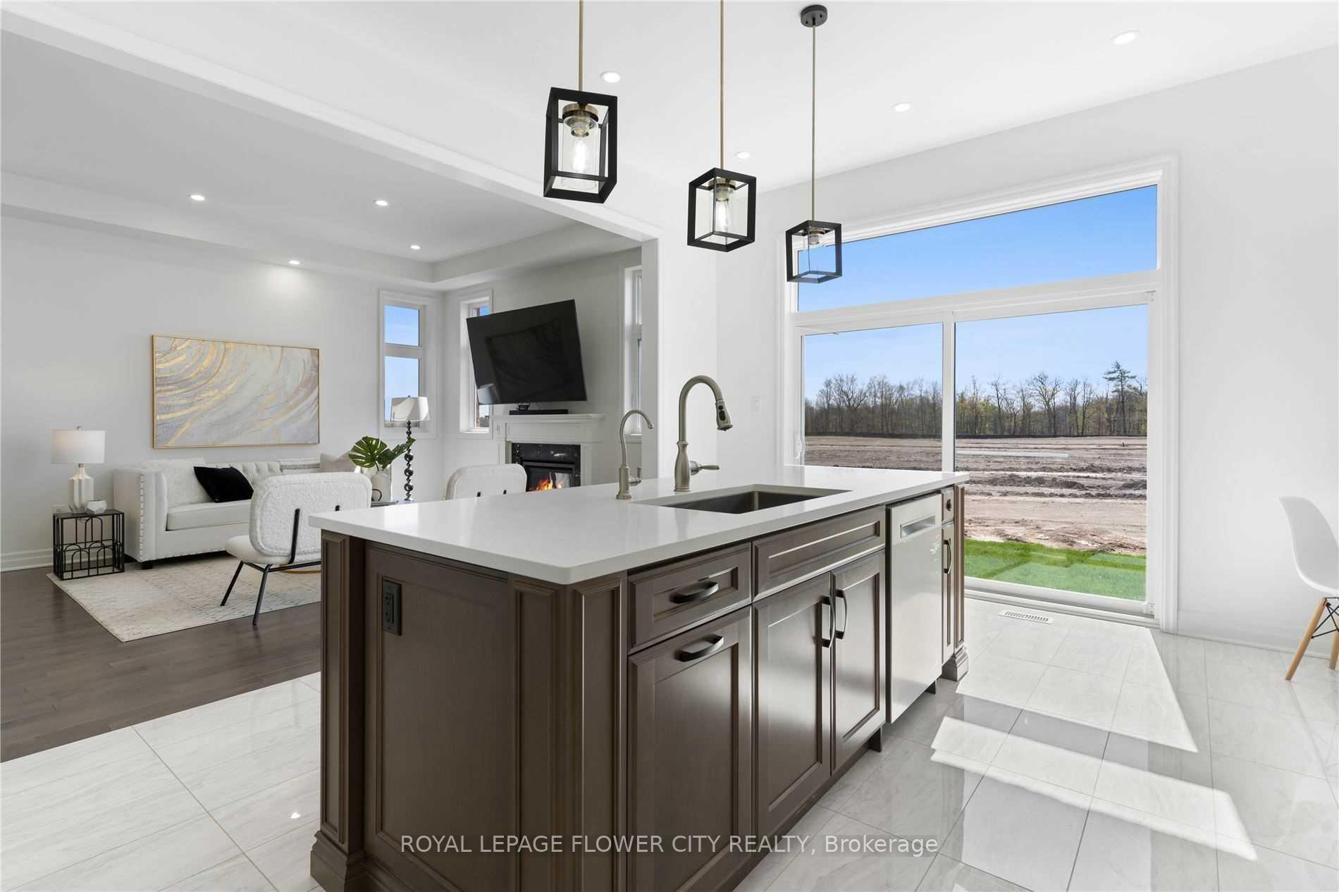 Photo 8 of 1514 Tamarack Point, Milton, Cobban — HOMEH