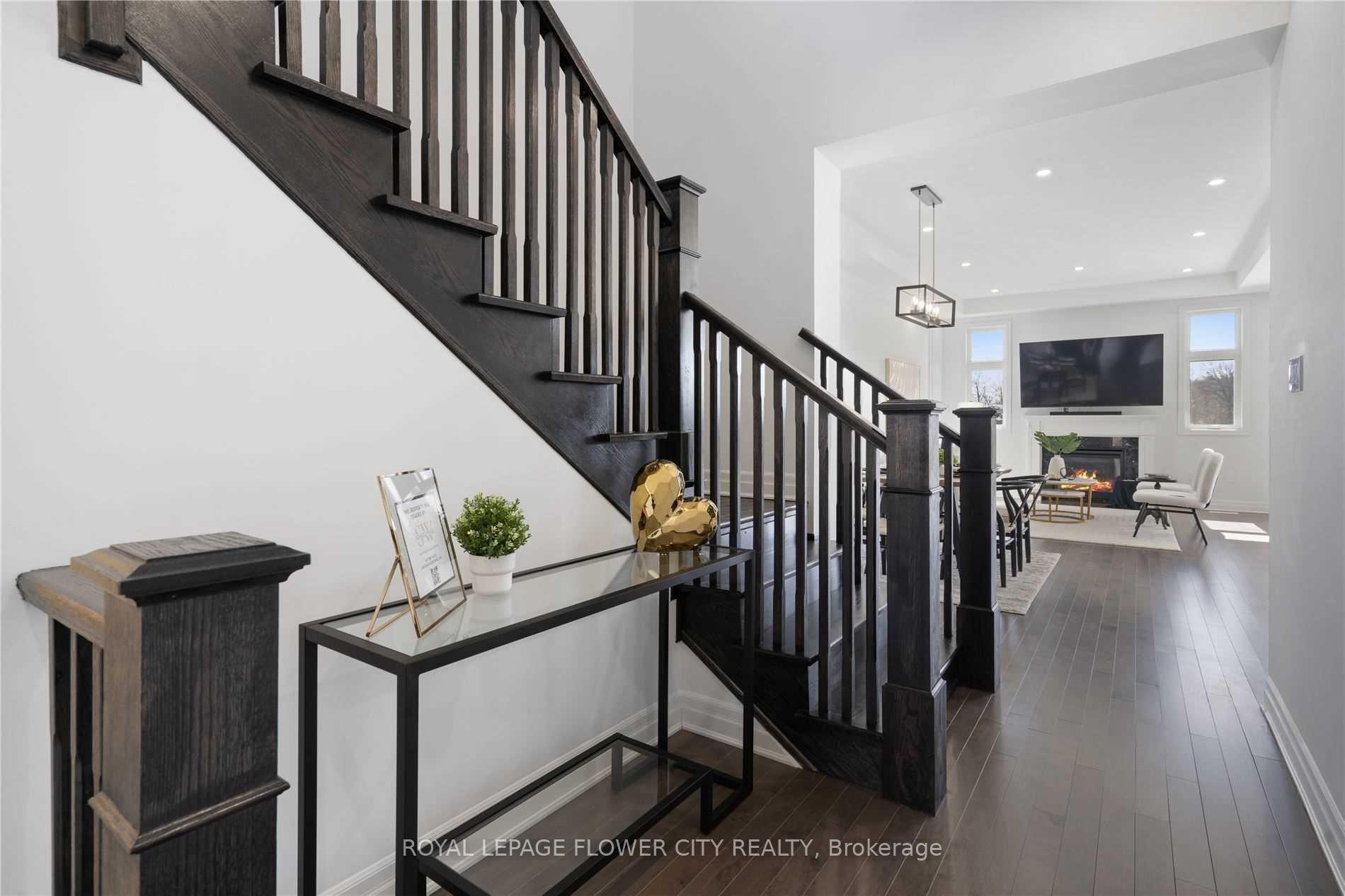 Photo 23 of 1514 Tamarack Point, Milton, Cobban — HOMEH