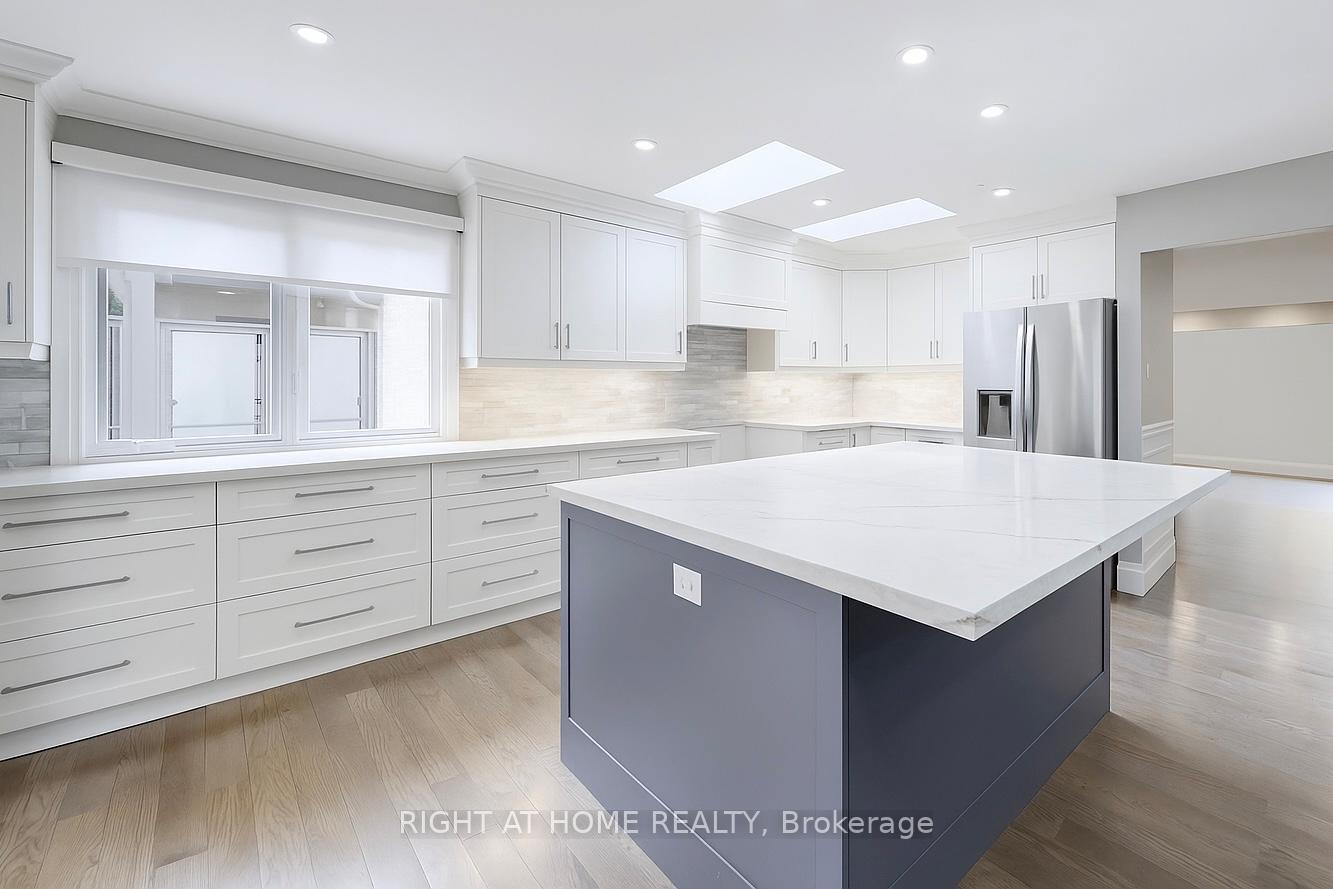 Photo 4 of Unit Upper, 1837 Parkside Drive, Pickering, Amberlea — HOMEH
