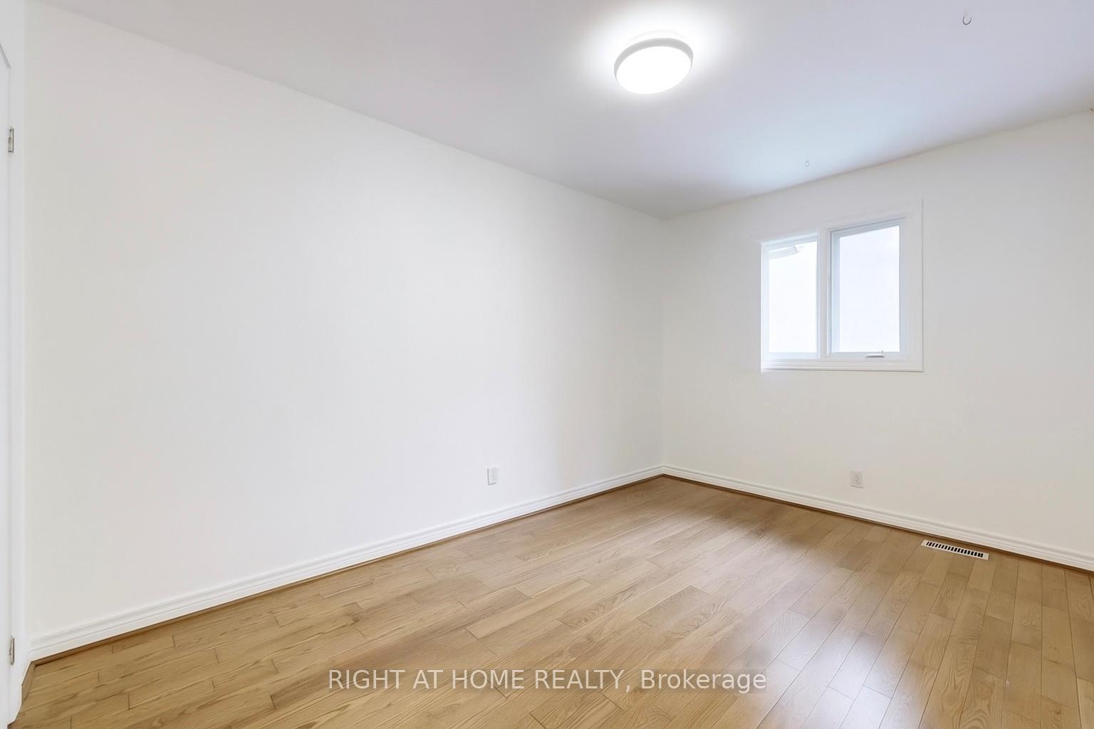 Photo 6 of Unit Upper, 1837 Parkside Drive, Pickering, Amberlea — HOMEH