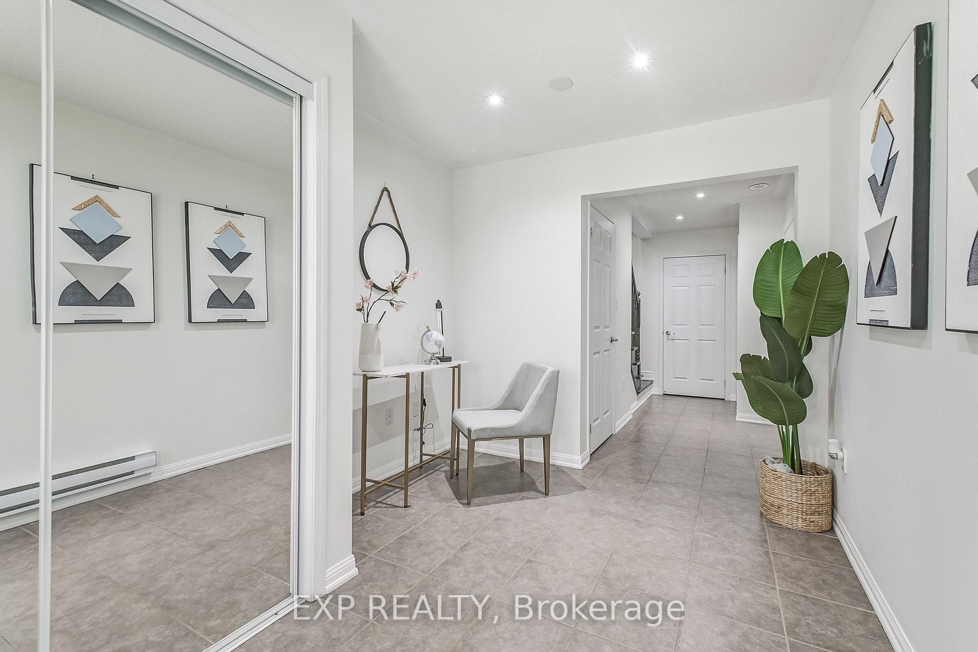 Photo 6 of 979 Nadalin Heights, Milton, Willmott — HOMEH
