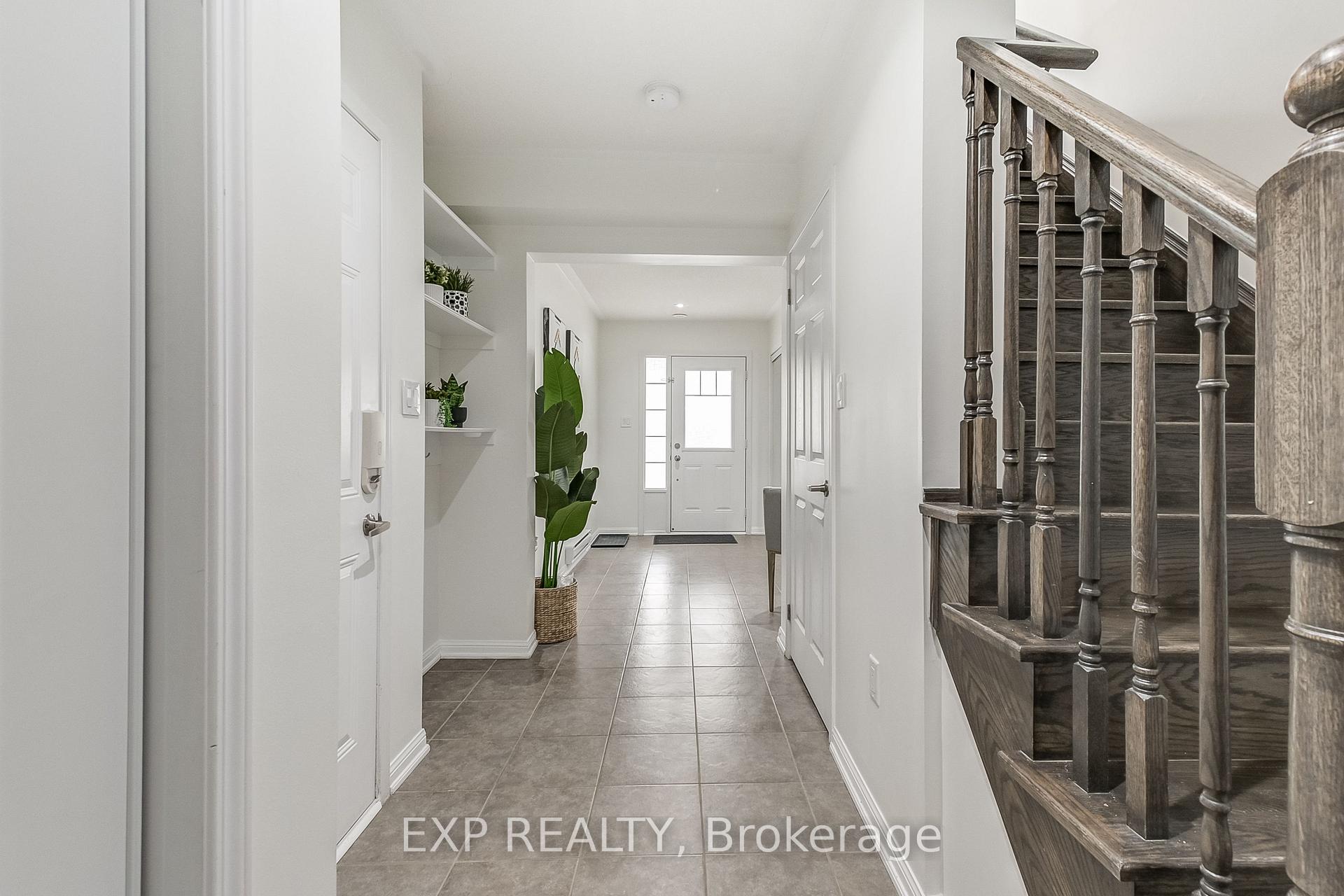 Photo 7 of 979 Nadalin Heights, Milton, Willmott — HOMEH