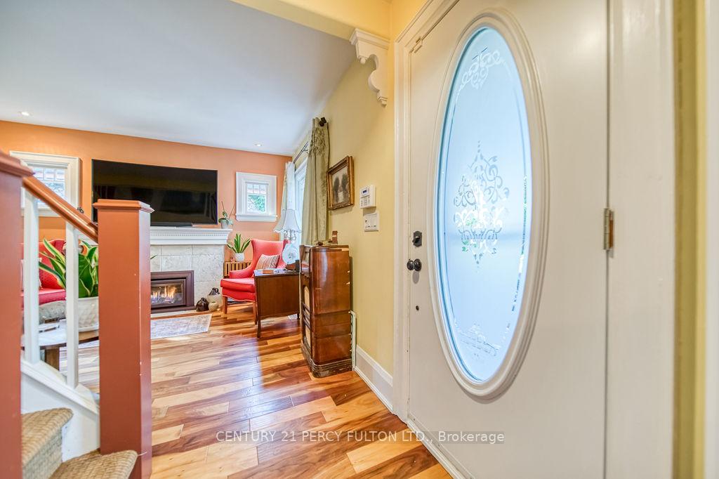 Photo 10 of 101 Roxborough Avenue, Oshawa, O'Neill — HOMEH