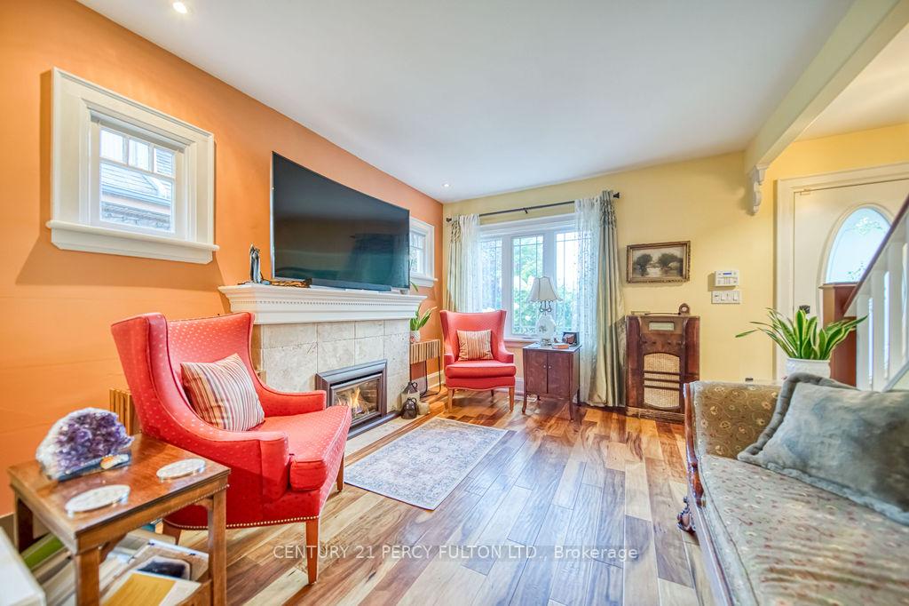 Photo 13 of 101 Roxborough Avenue, Oshawa, O'Neill — HOMEH