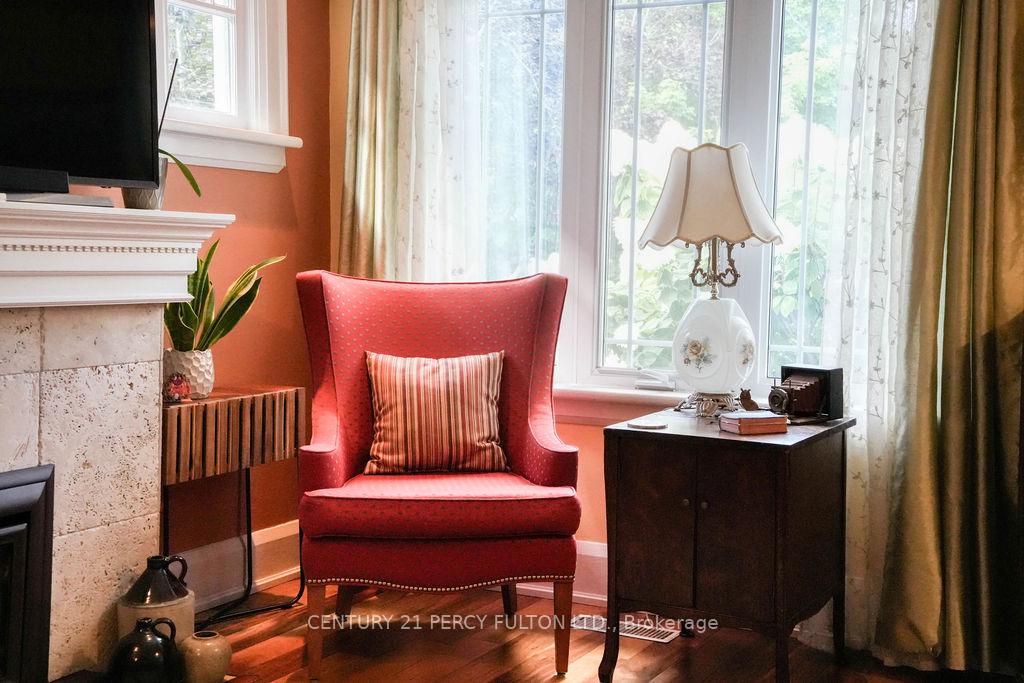 Photo 14 of 101 Roxborough Avenue, Oshawa, O'Neill — HOMEH