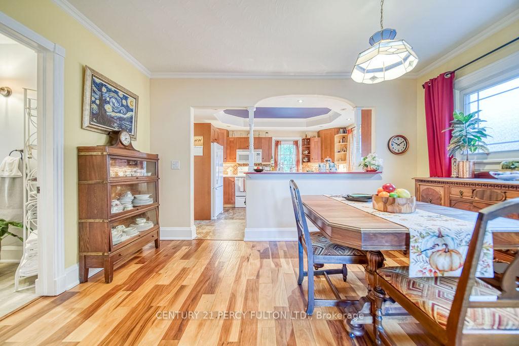 Photo 15 of 101 Roxborough Avenue, Oshawa, O'Neill — HOMEH