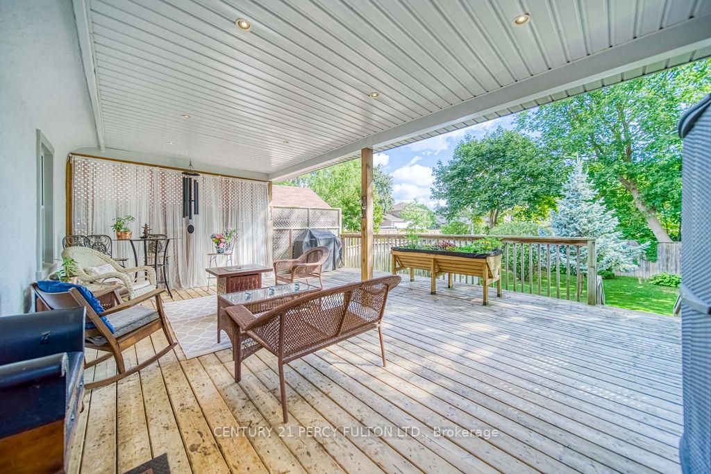 Photo 36 of 101 Roxborough Avenue, Oshawa, O'Neill — HOMEH