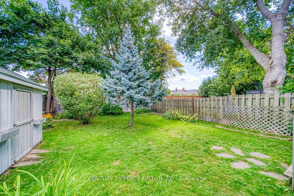 Photo 42 of 101 Roxborough Avenue, Oshawa, O'Neill — HOMEH