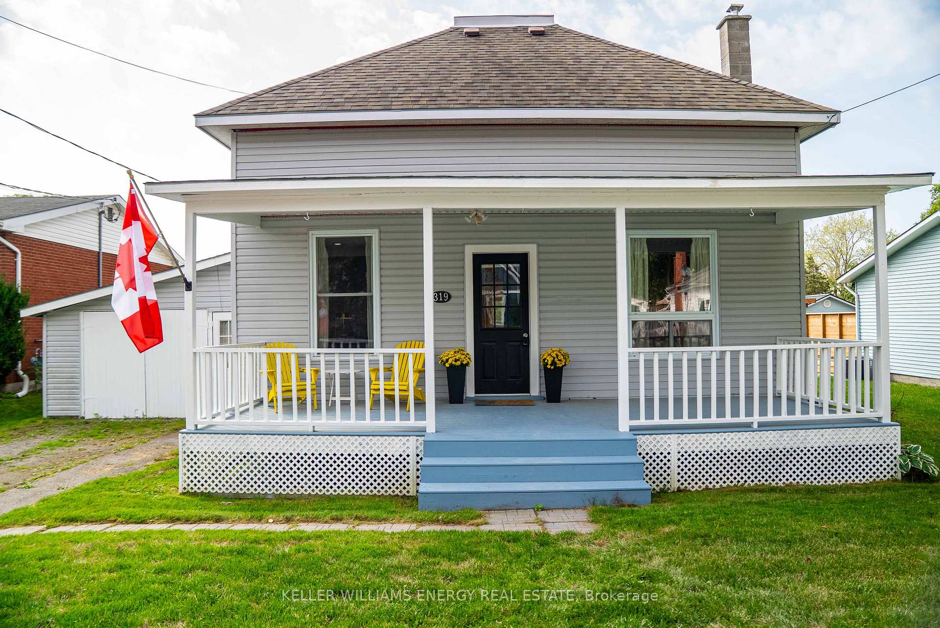 Photo 1 of 319 Second Avenue, Prince Edward County, Wellington Ward — HOMEH