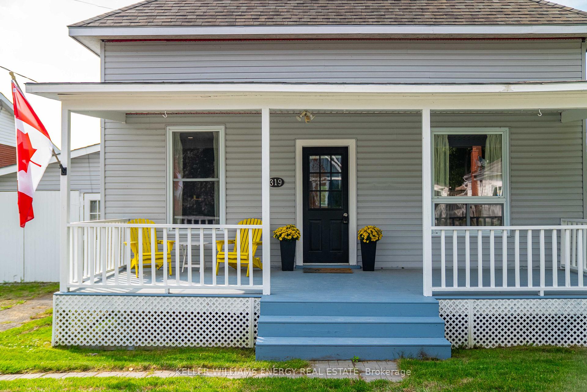 Photo 3 of 319 Second Avenue, Prince Edward County, Wellington Ward — HOMEH