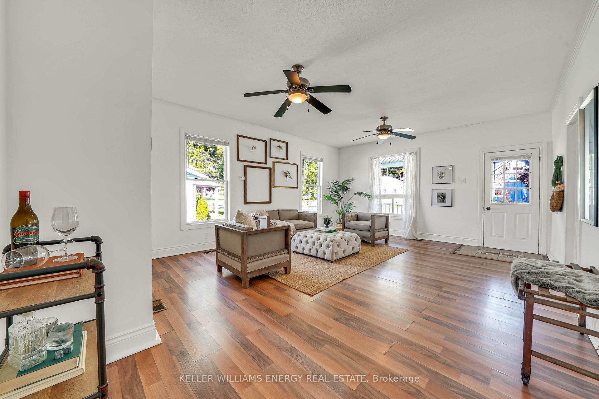 Photo 7 of 319 Second Avenue, Prince Edward County, Wellington Ward — HOMEH