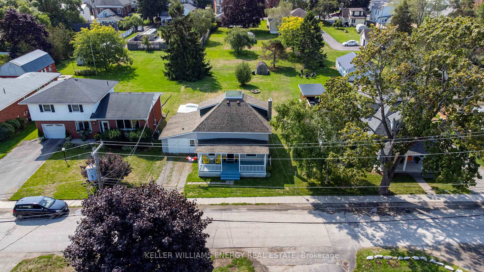 Photo 38 of 319 Second Avenue, Prince Edward County, Wellington Ward — HOMEH