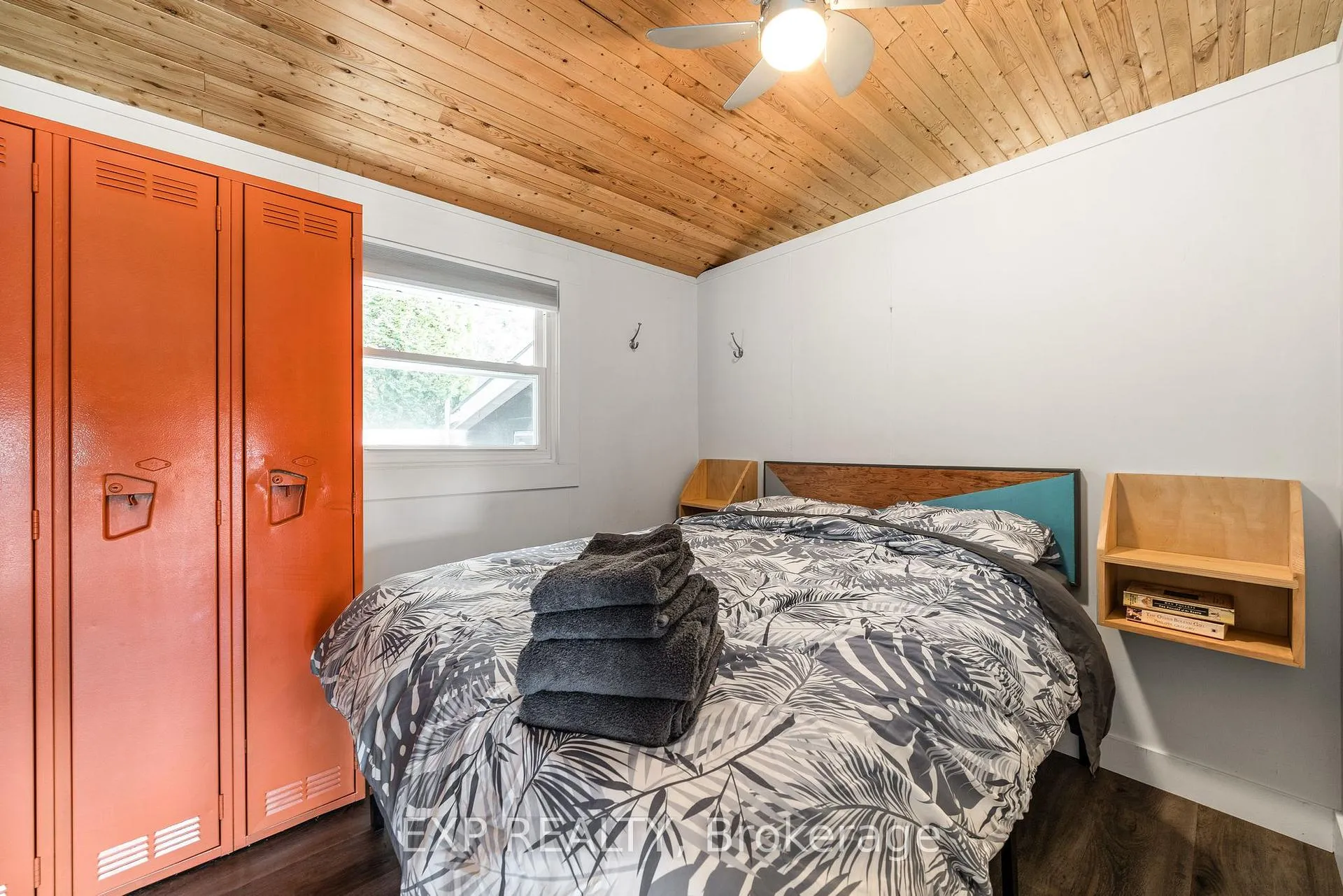 Photo 155 of 23 Pc Lane, Prince Edward County, North Marysburg Ward — HOMEH