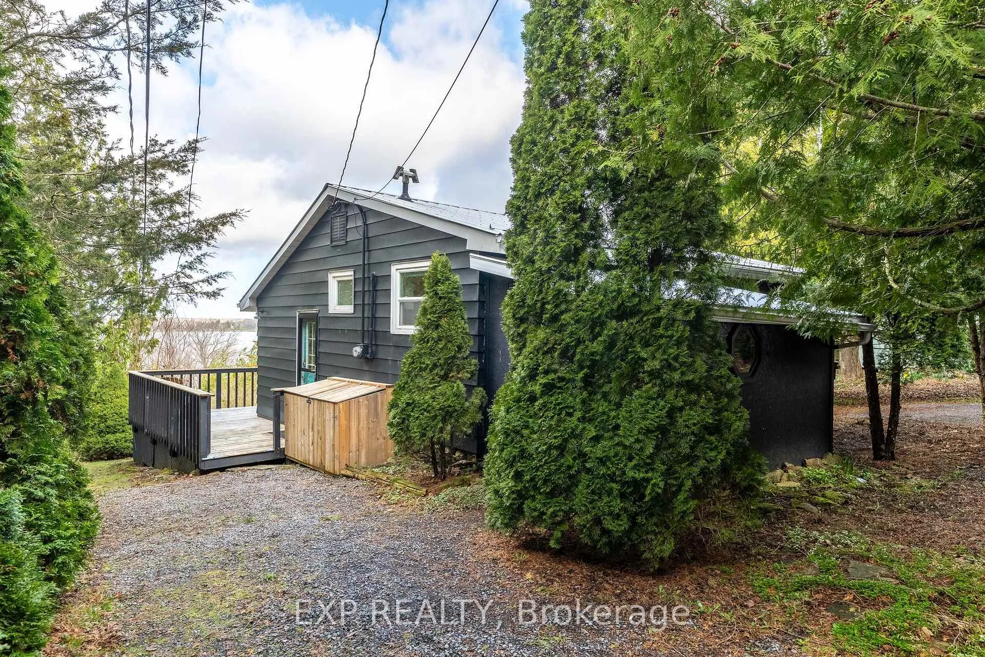 Photo 318 of 23 Pc Lane, Prince Edward County, North Marysburg Ward — HOMEH