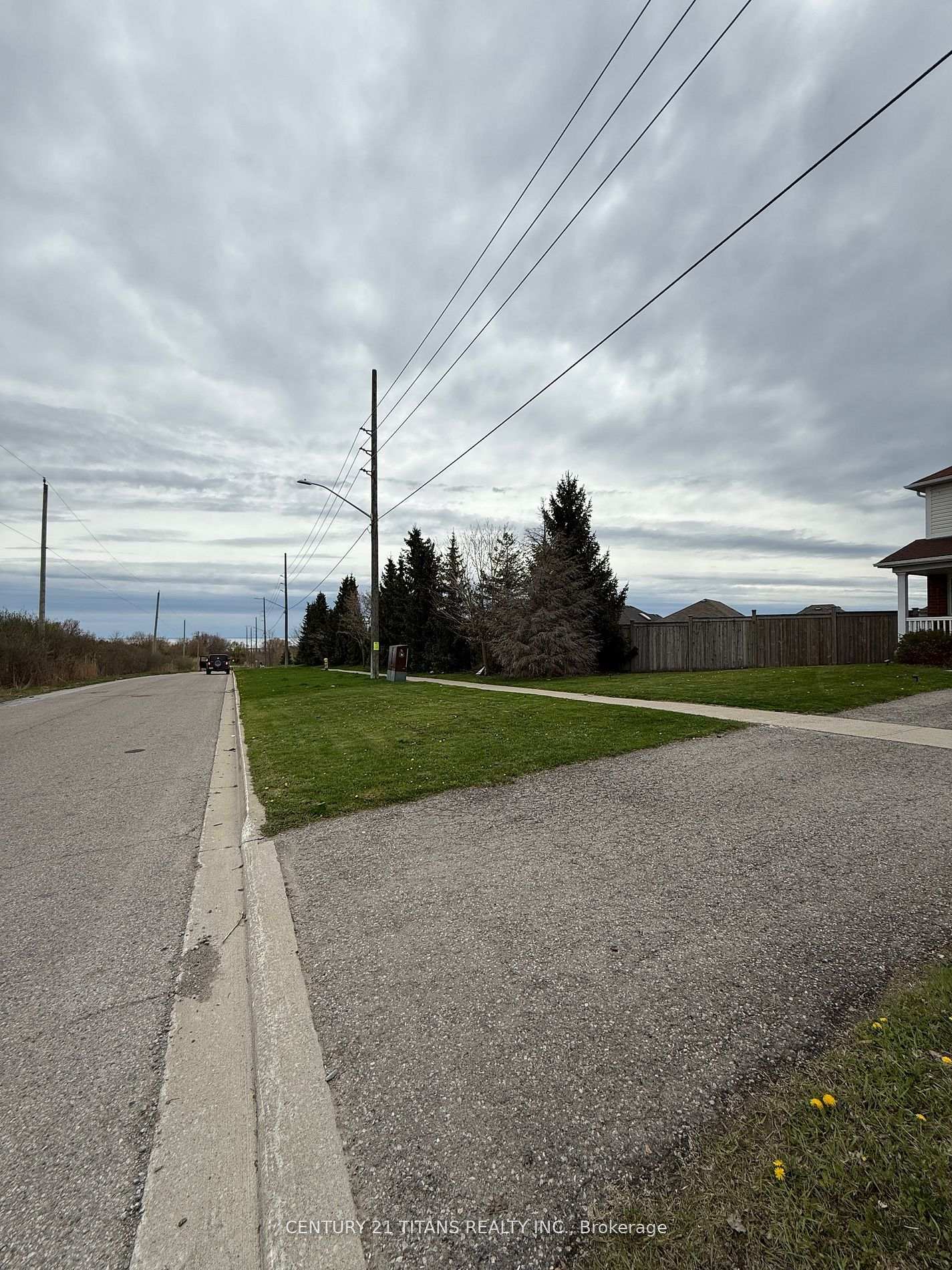Photo 28 of 970 Townline Road S, Oshawa, Donevan — HOMEH