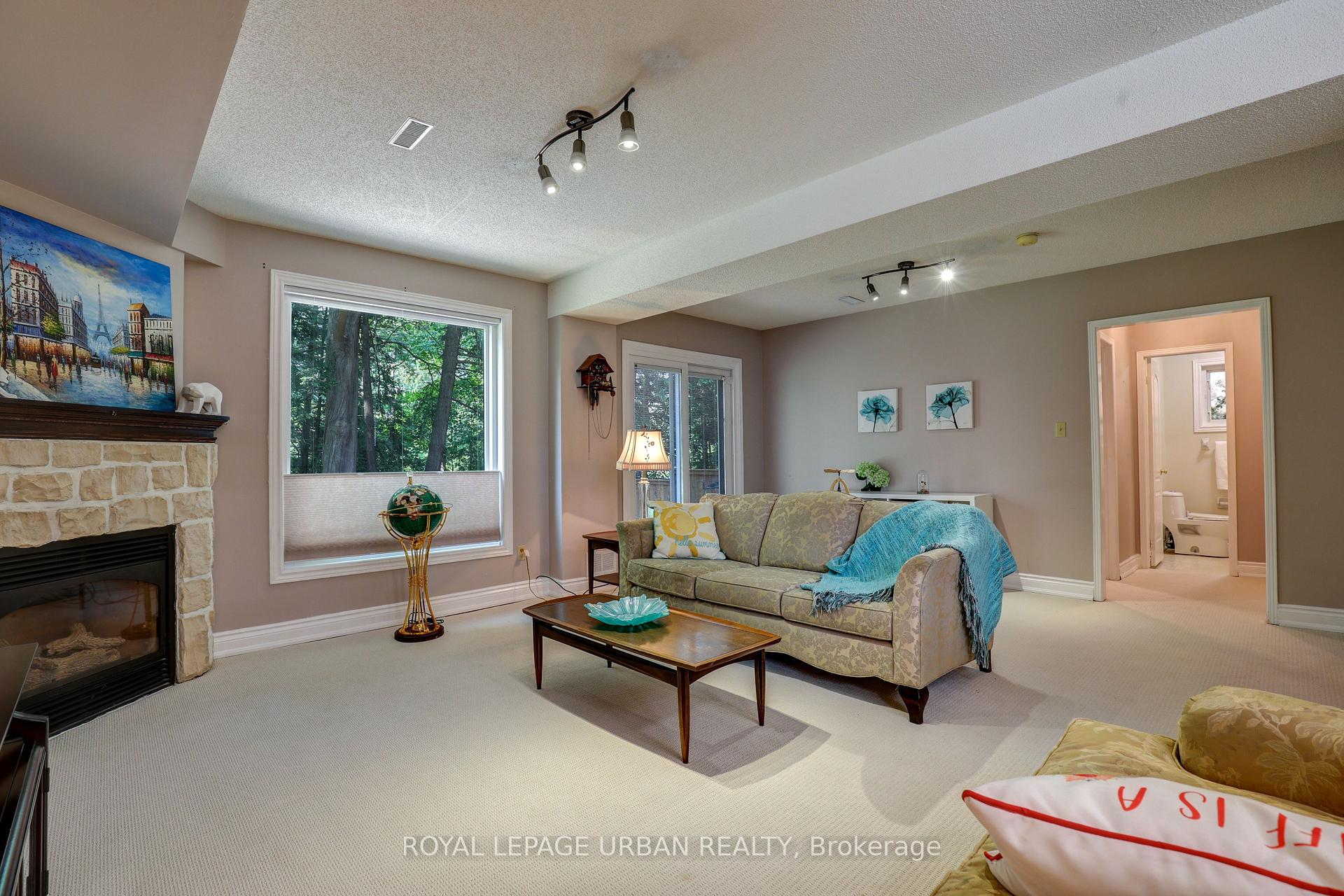 Photo 15 of 1023 Mountcastle Crescent, Pickering, Liverpool — HOMEH
