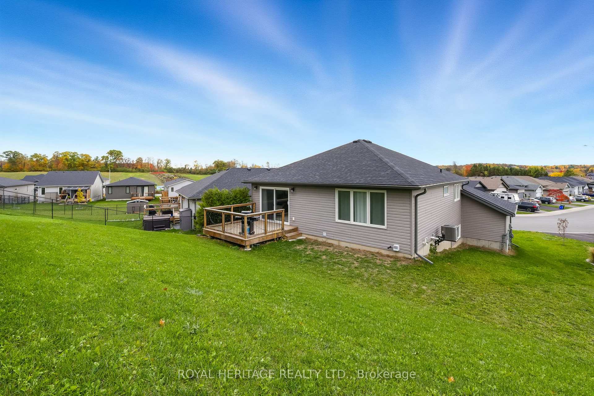 Photo 32 of 39 Caleb Crescent, Quinte West, Frankford Ward — HOMEH