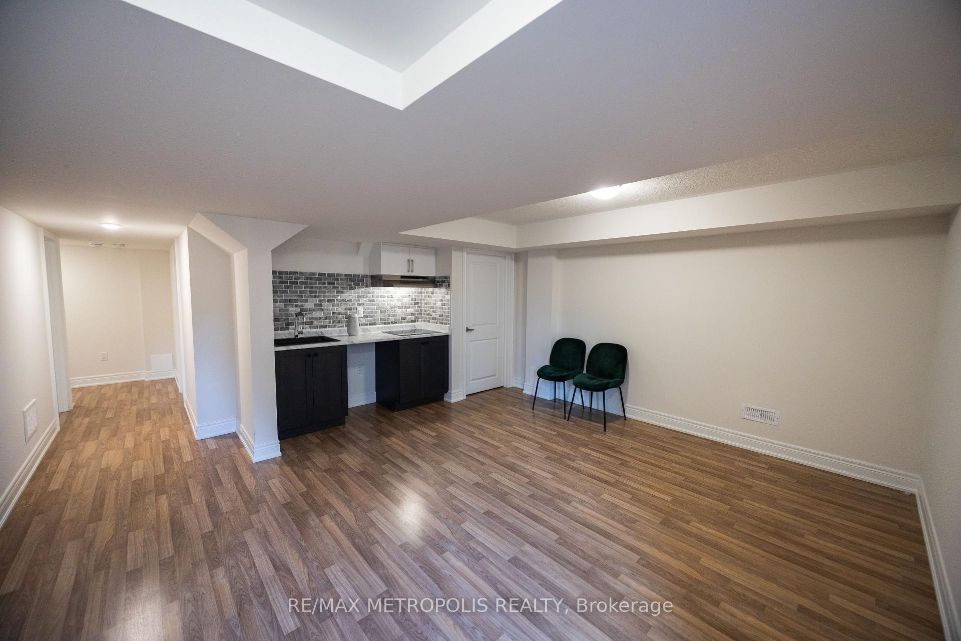 Photo 11 of Unit Bsmt, 2482 Florentine Place, Pickering, Rural Pickering — HOMEH