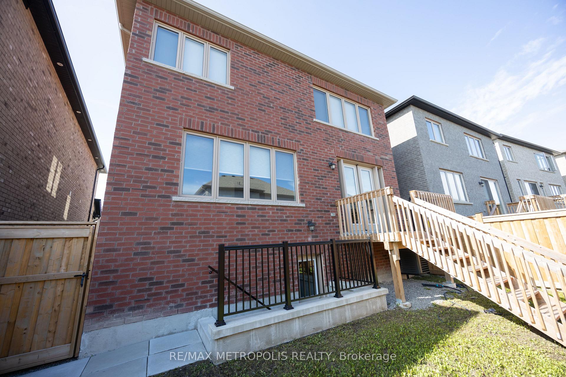 Photo 15 of Unit Bsmt, 2482 Florentine Place, Pickering, Rural Pickering — HOMEH
