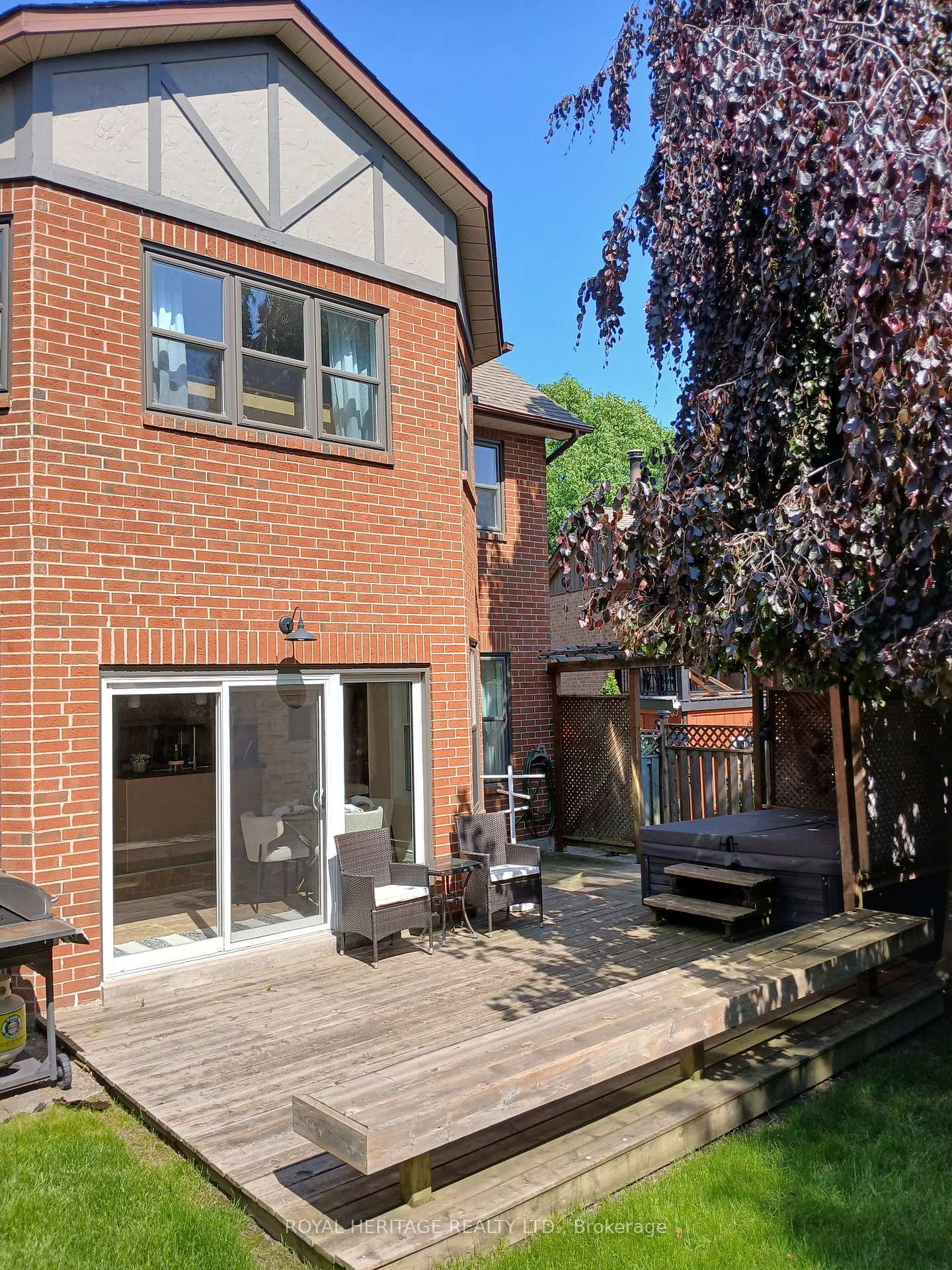 Photo 30 of 1534 Silver Spruce Drive N, Pickering, Liverpool — HOMEH