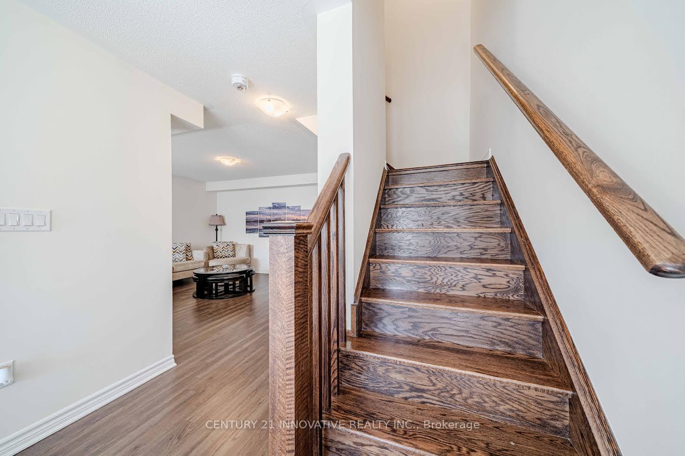 Photo 12 of 1018 Dragonfly Avenue, Pickering, Rural Pickering — HOMEH