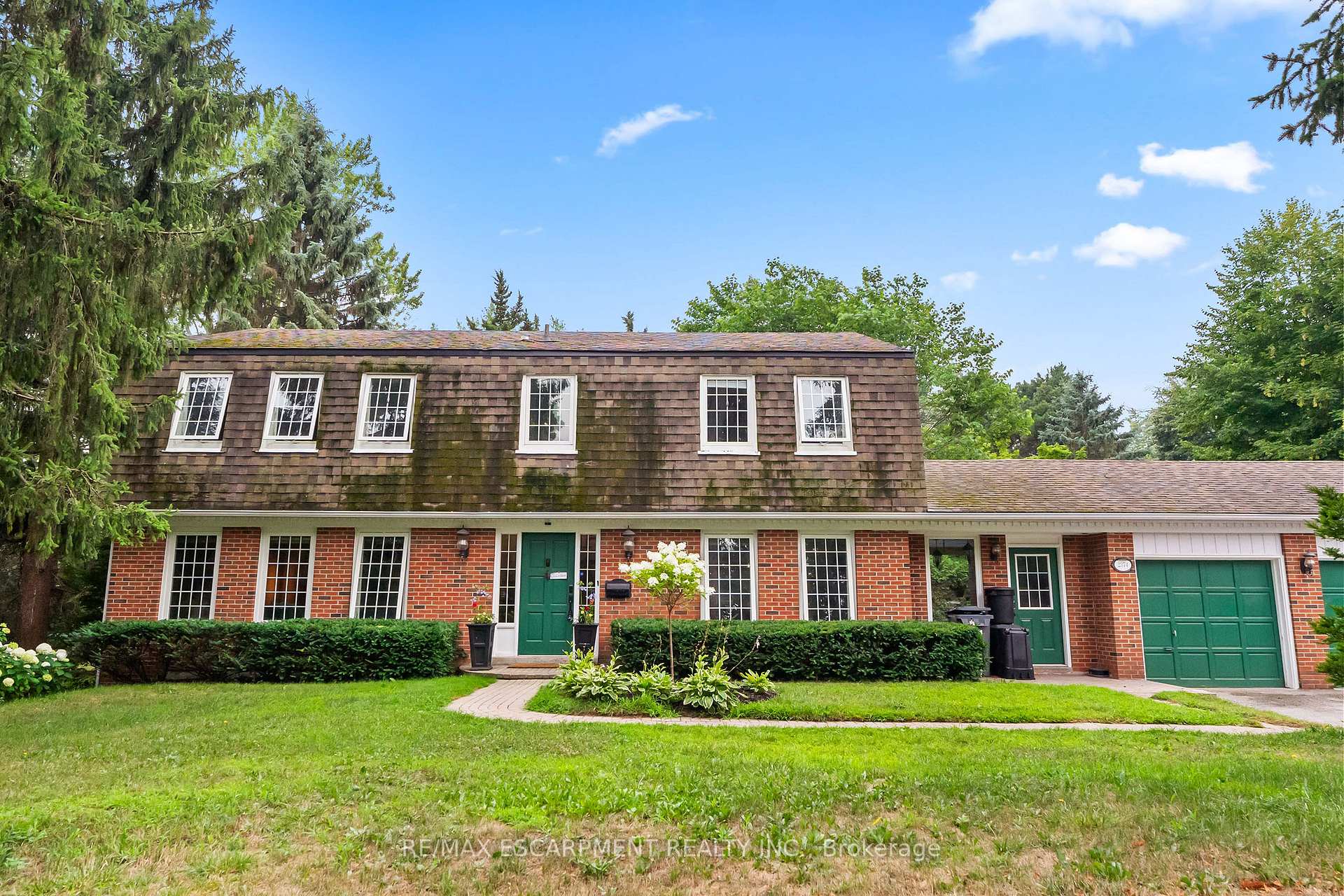 Front of 2374 Bennington Gate