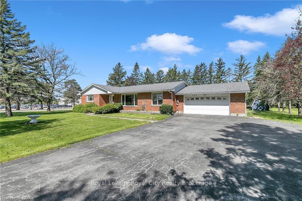 Photo 2 of 462 Arkell Road, Puslinch, Rural Puslinch East — HOMEH
