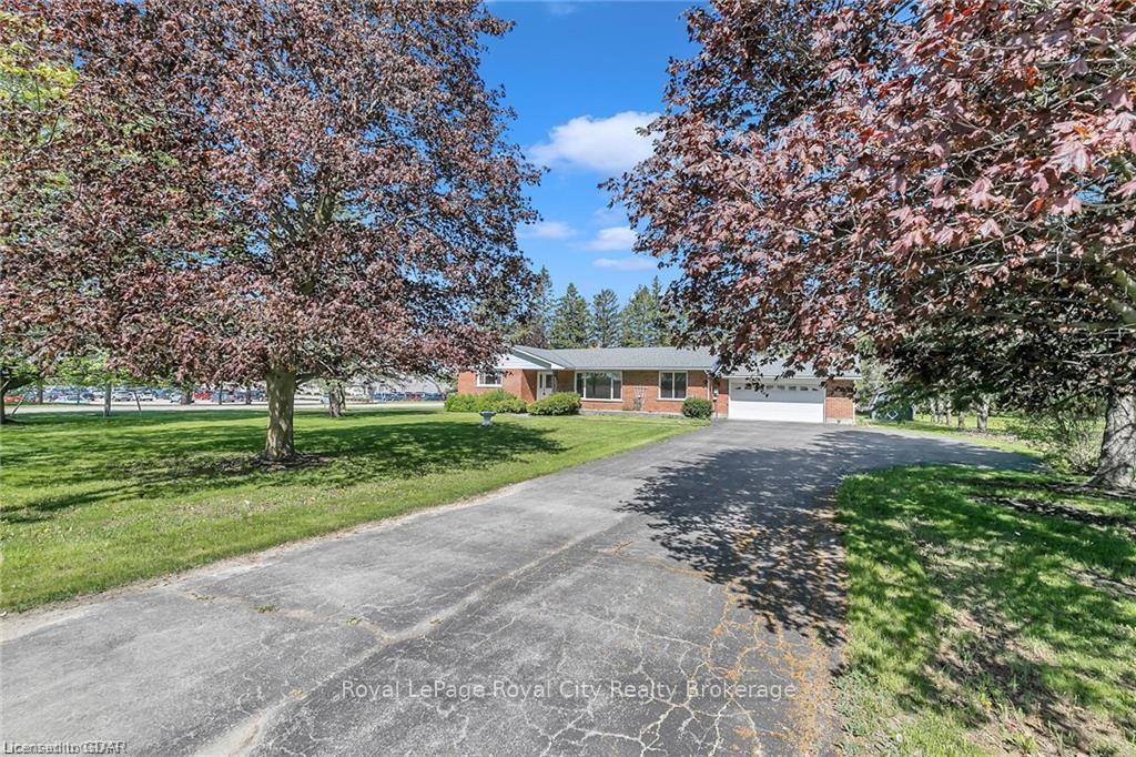 Photo 5 of 462 Arkell Road, Puslinch, Rural Puslinch East — HOMEH