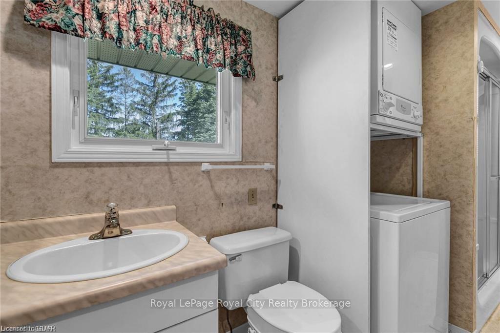 Photo 15 of 462 Arkell Road, Puslinch, Rural Puslinch East — HOMEH