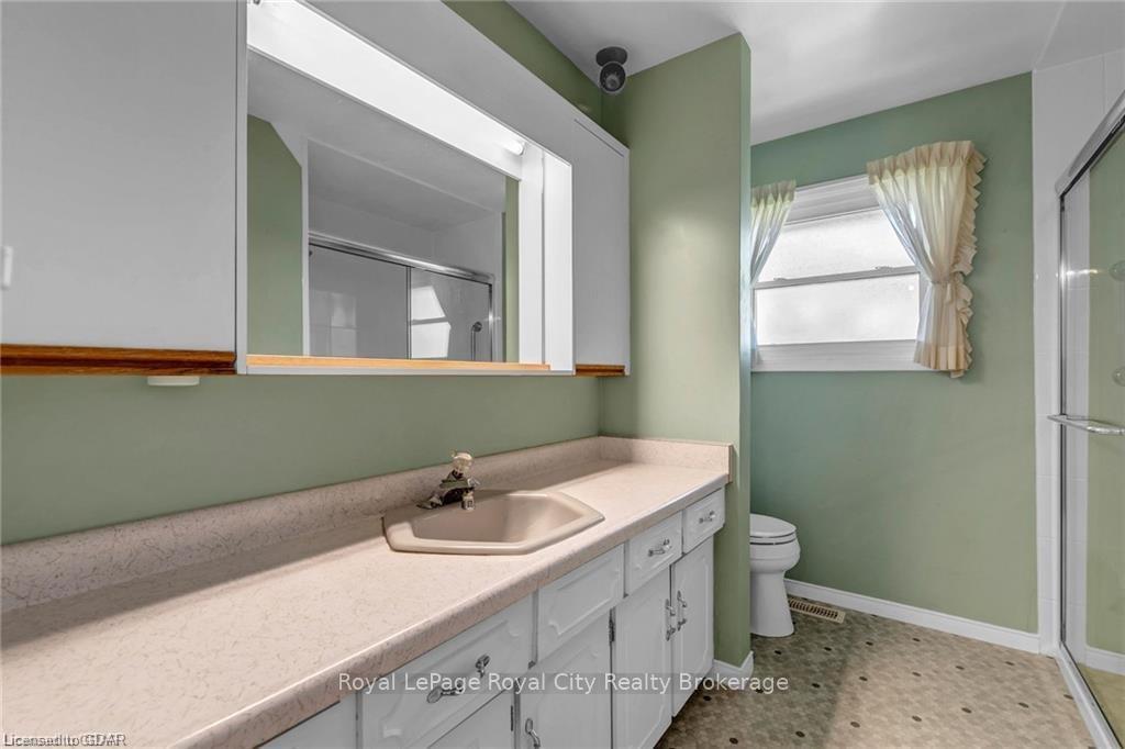 Photo 18 of 462 Arkell Road, Puslinch, Rural Puslinch East — HOMEH