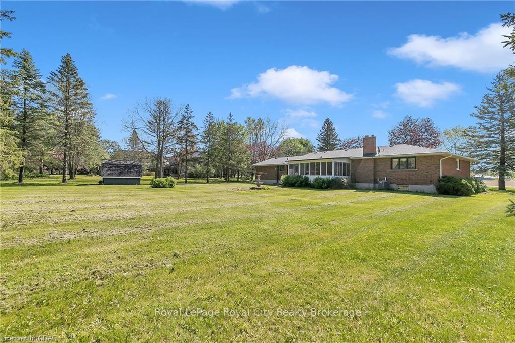 Photo 24 of 462 Arkell Road, Puslinch, Rural Puslinch East — HOMEH