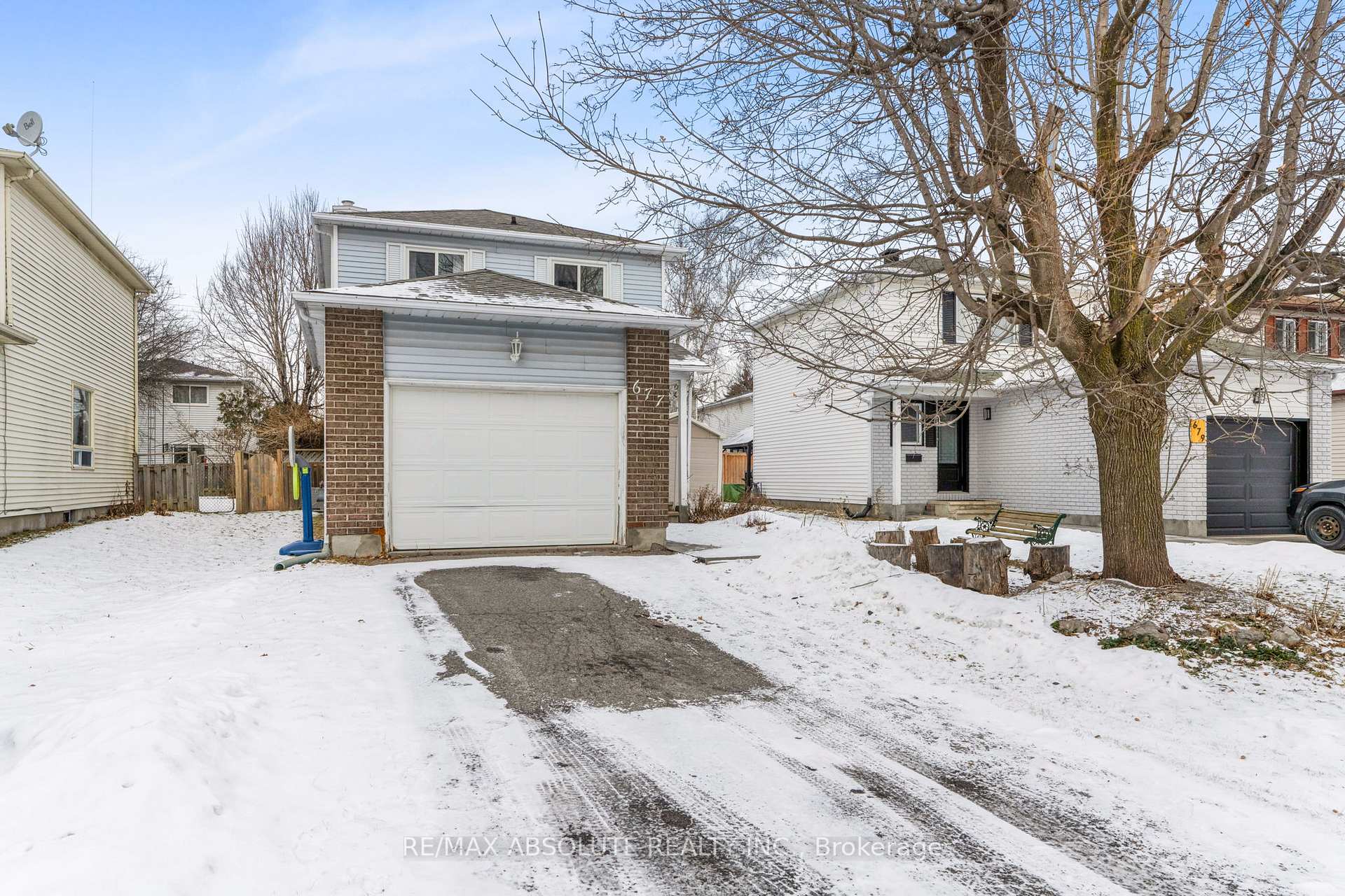 Front of 677 Mathieu Way