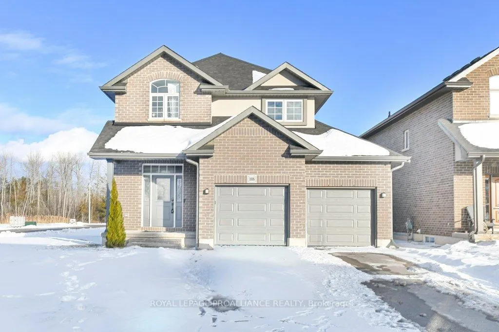 Front of 108 Ledgerock Court