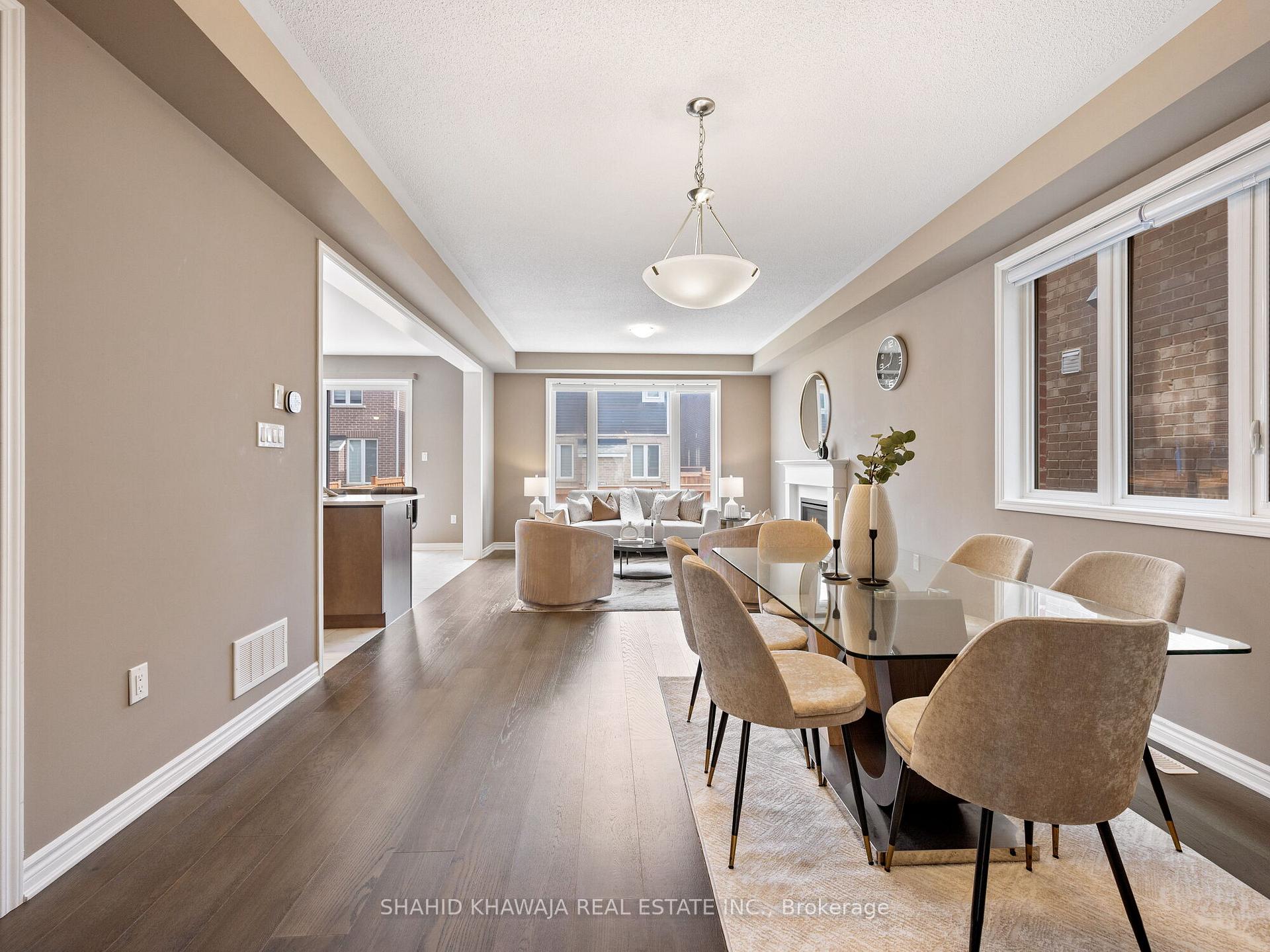 Photo 6 of 1411 Buckthorn Gardens, Milton, Cobban — HOMEH