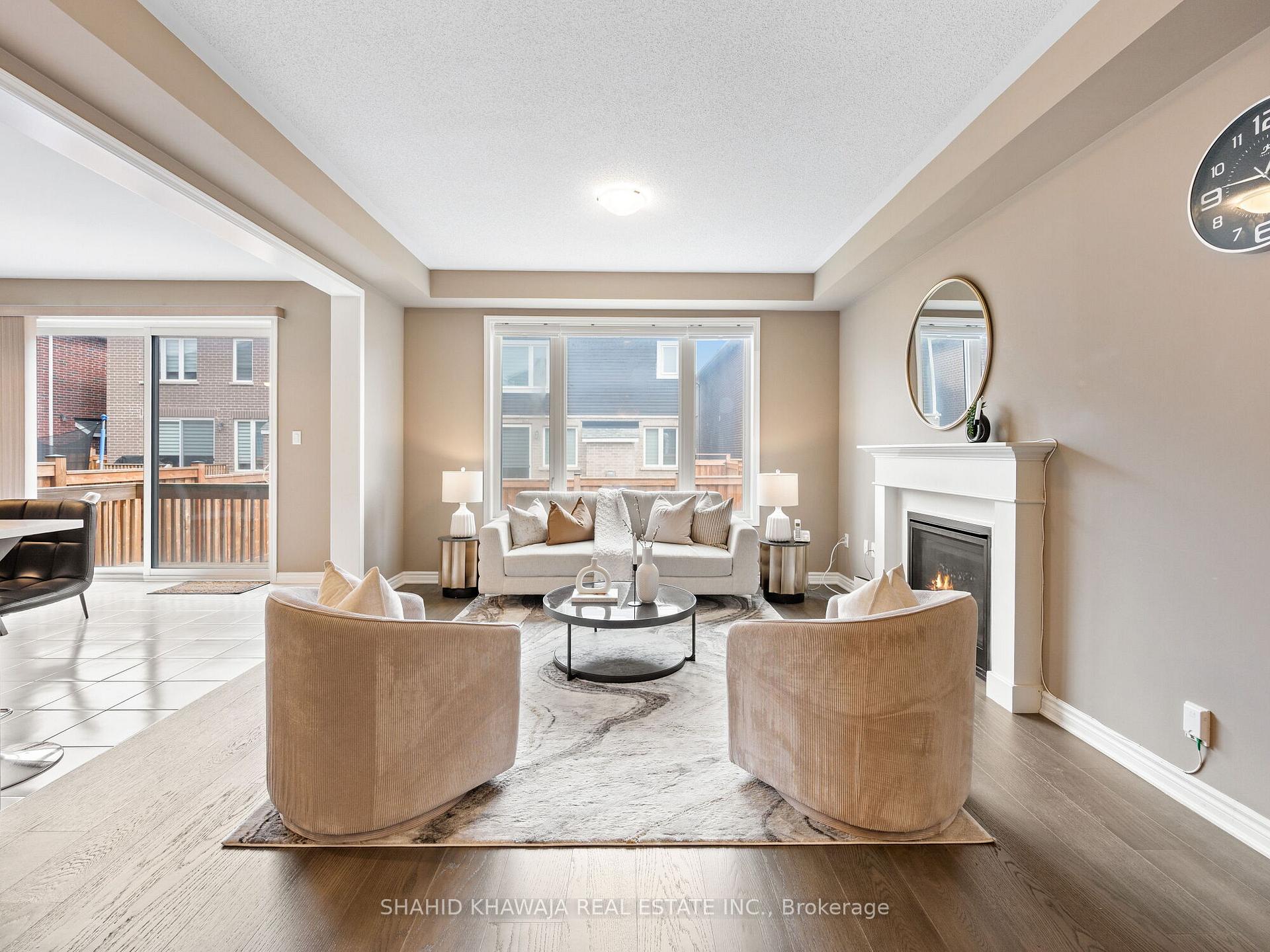 Photo 9 of 1411 Buckthorn Gardens, Milton, Cobban — HOMEH