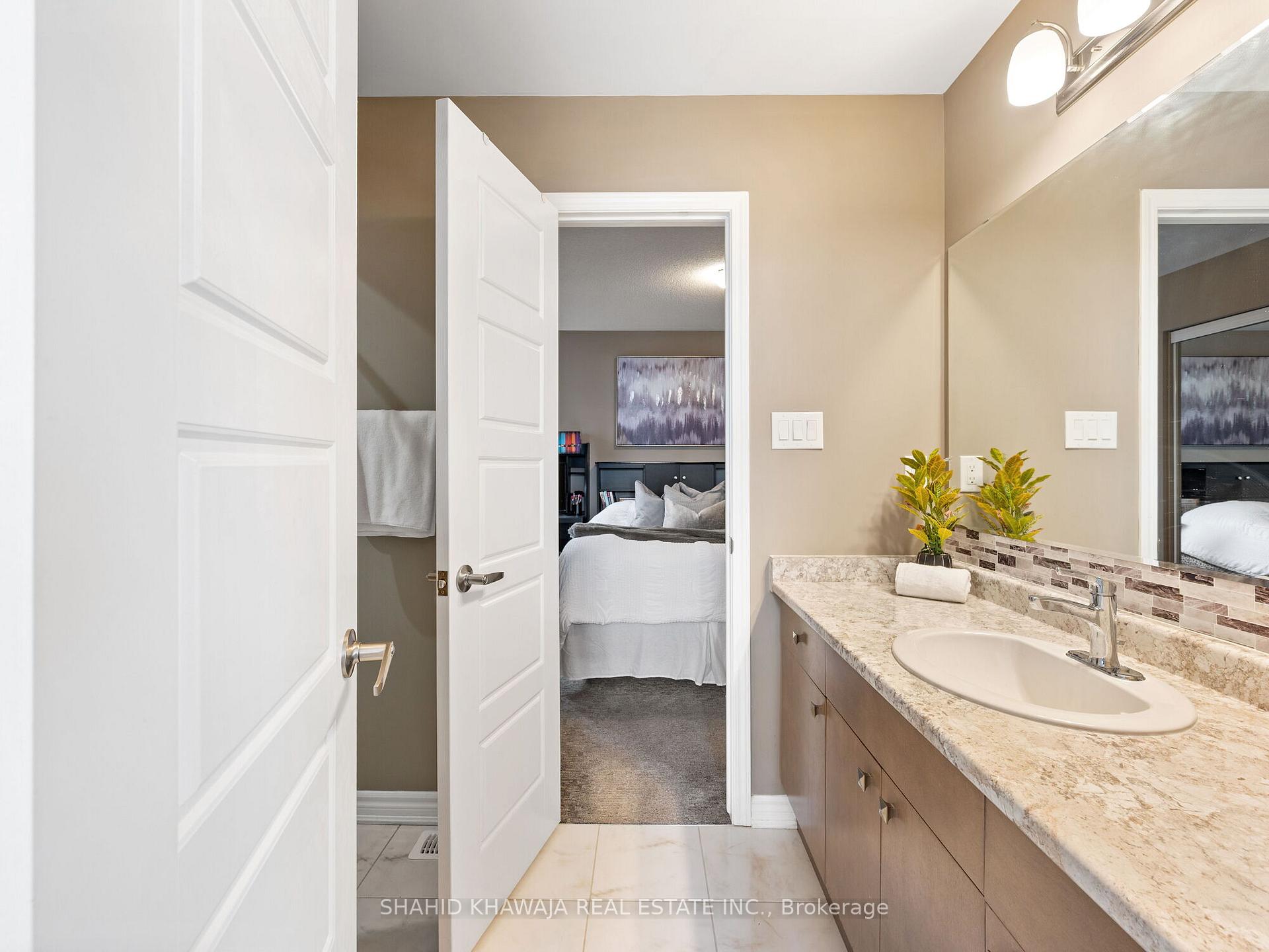 Photo 32 of 1411 Buckthorn Gardens, Milton, Cobban — HOMEH