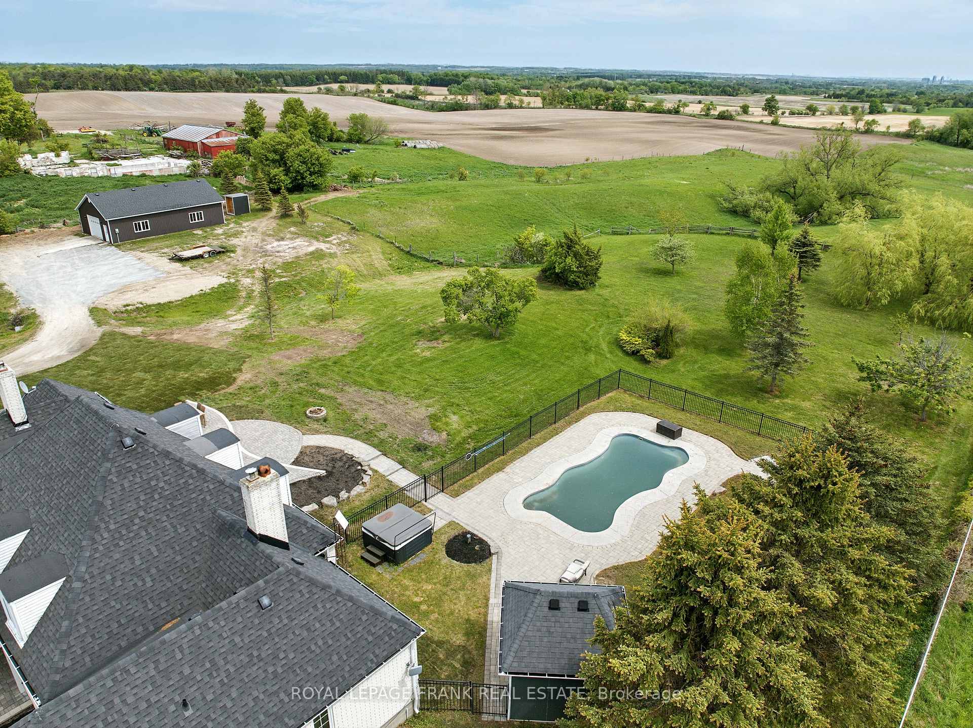Photo 42 of 815 Coates Road W, Oshawa, Rural Oshawa — HOMEH