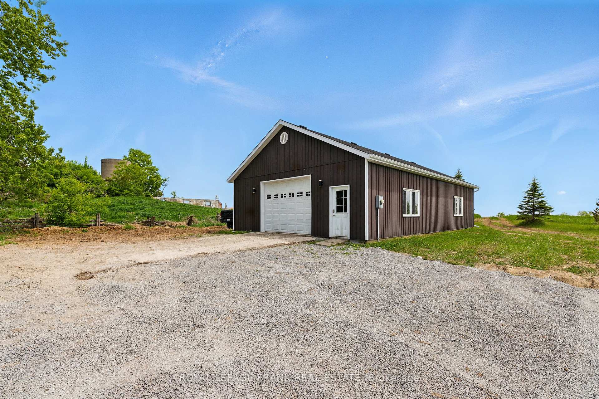 Photo 49 of 815 Coates Road W, Oshawa, Rural Oshawa — HOMEH
