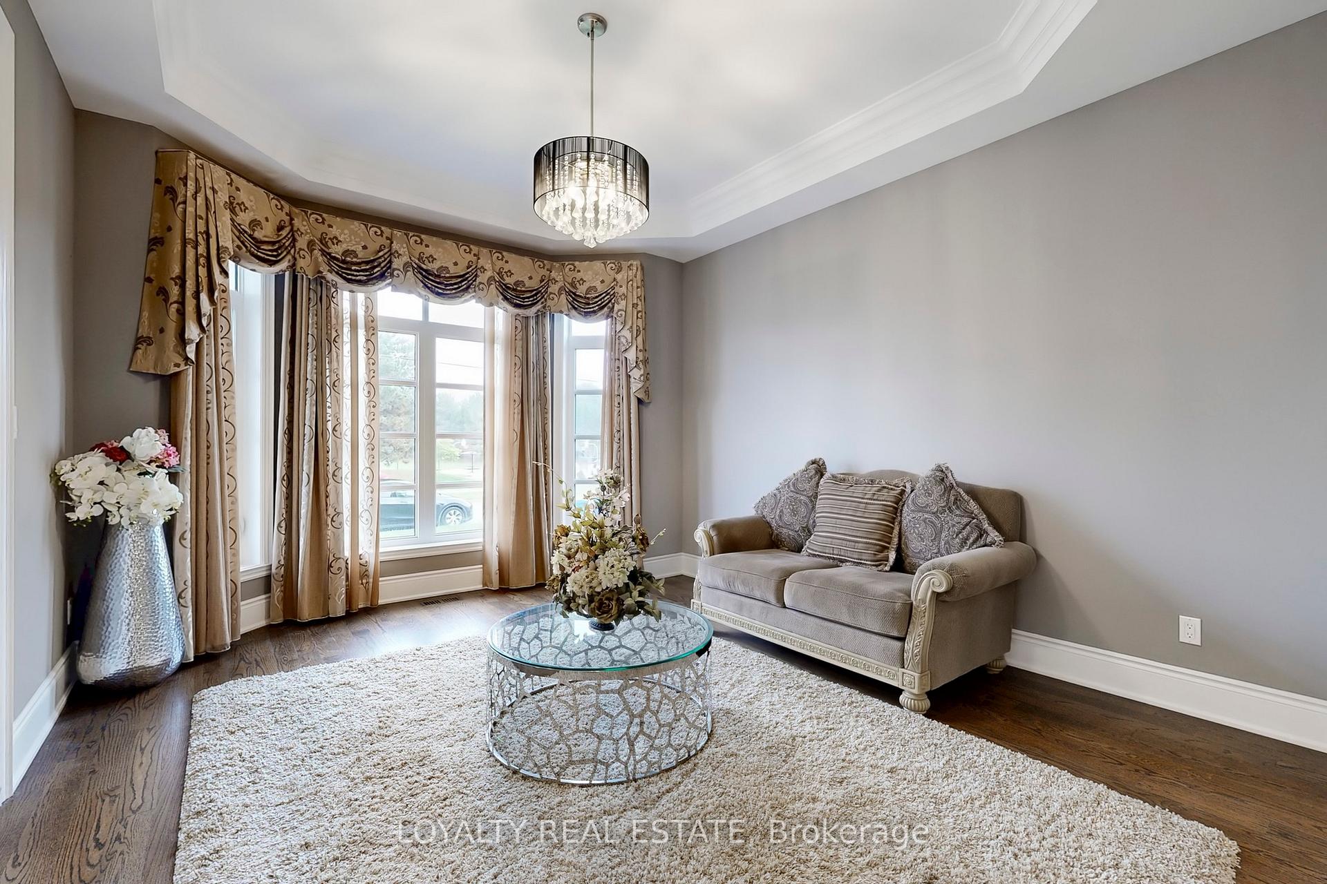 Photo 6 of 556 Rosebank Road, Pickering, Rosebank — HOMEH
