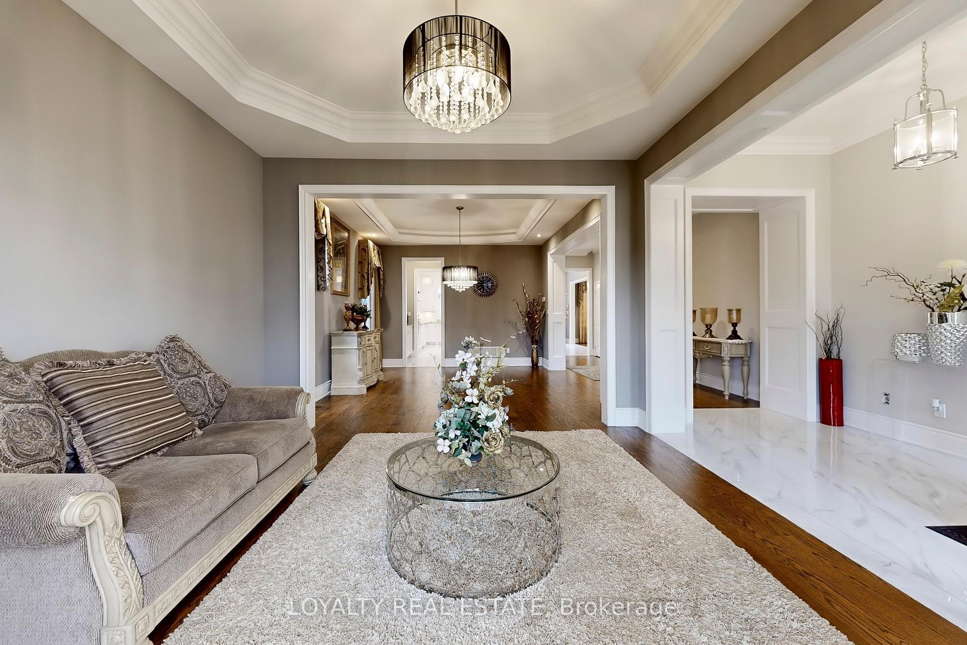 Photo 8 of 556 Rosebank Road, Pickering, Rosebank — HOMEH