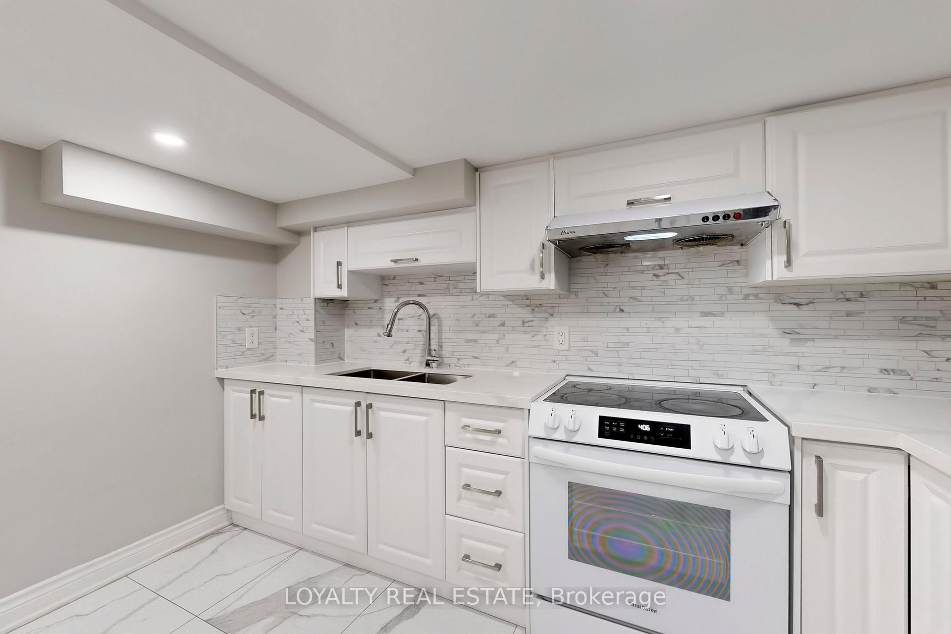Photo 41 of 556 Rosebank Road, Pickering, Rosebank — HOMEH