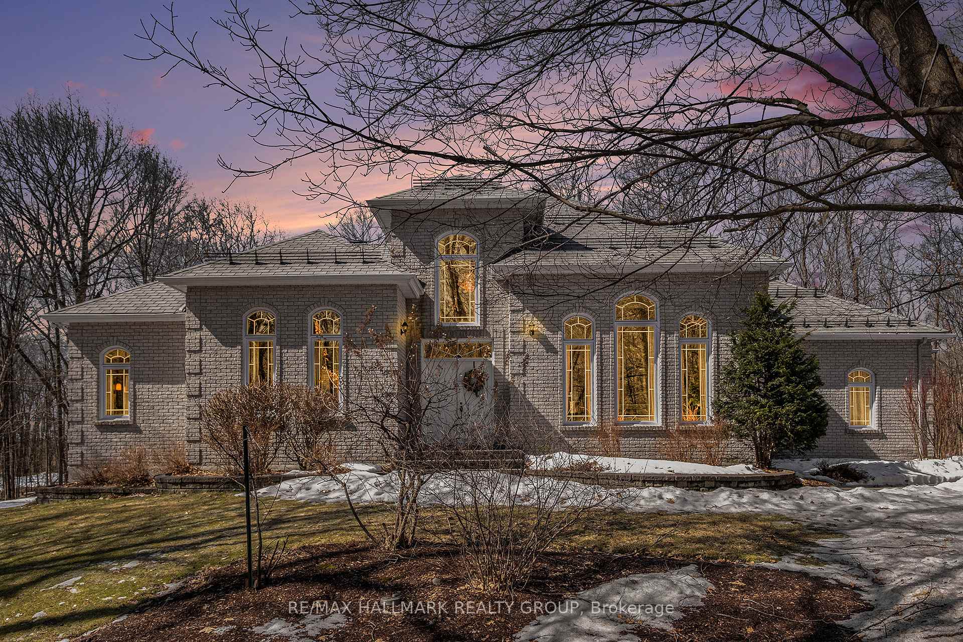Front of 1340 Georges Vanier Drive