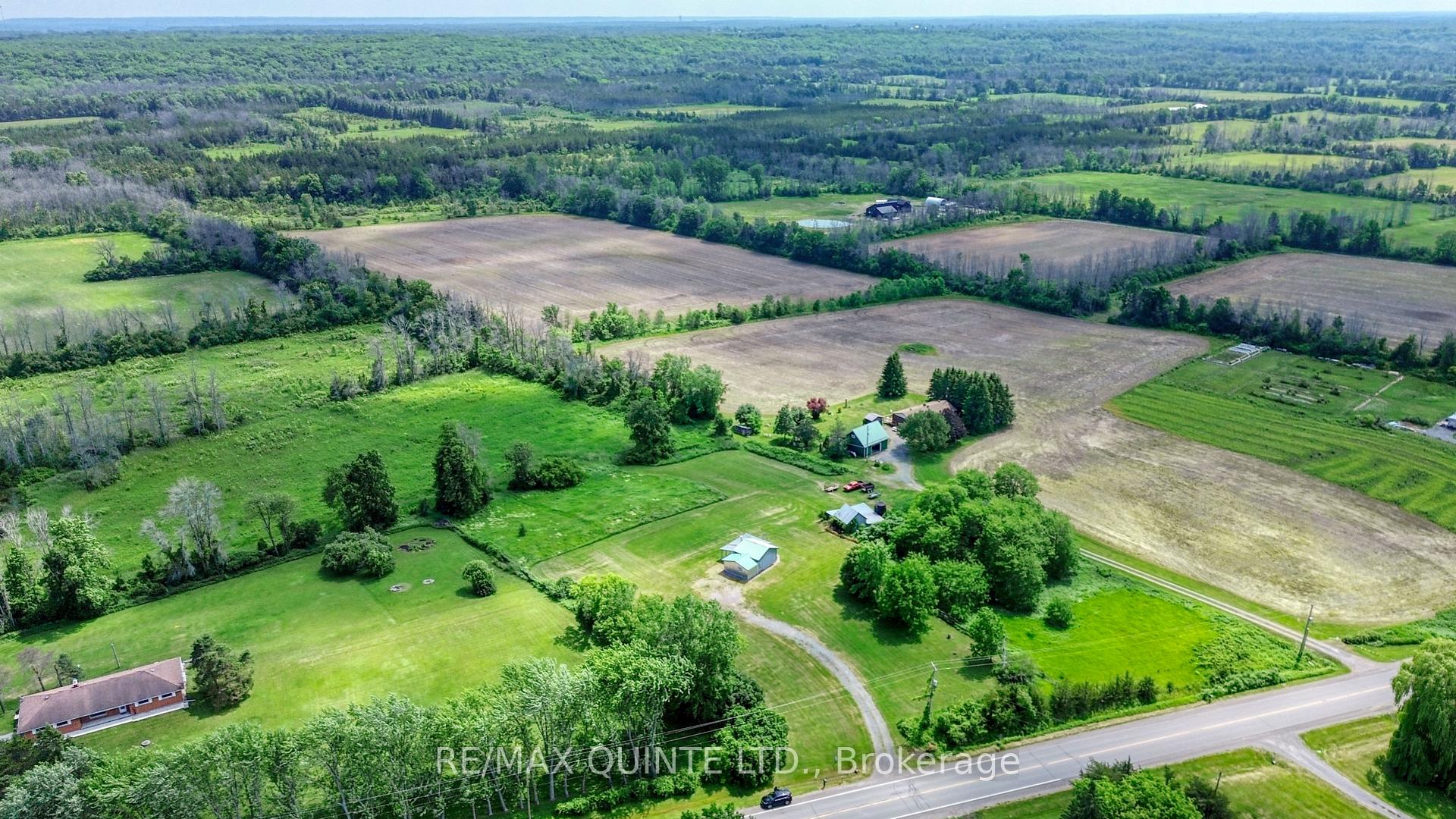 Photo 24 of 2878 County Road 15, Prince Edward County, Sophiasburg Ward — HOMEH