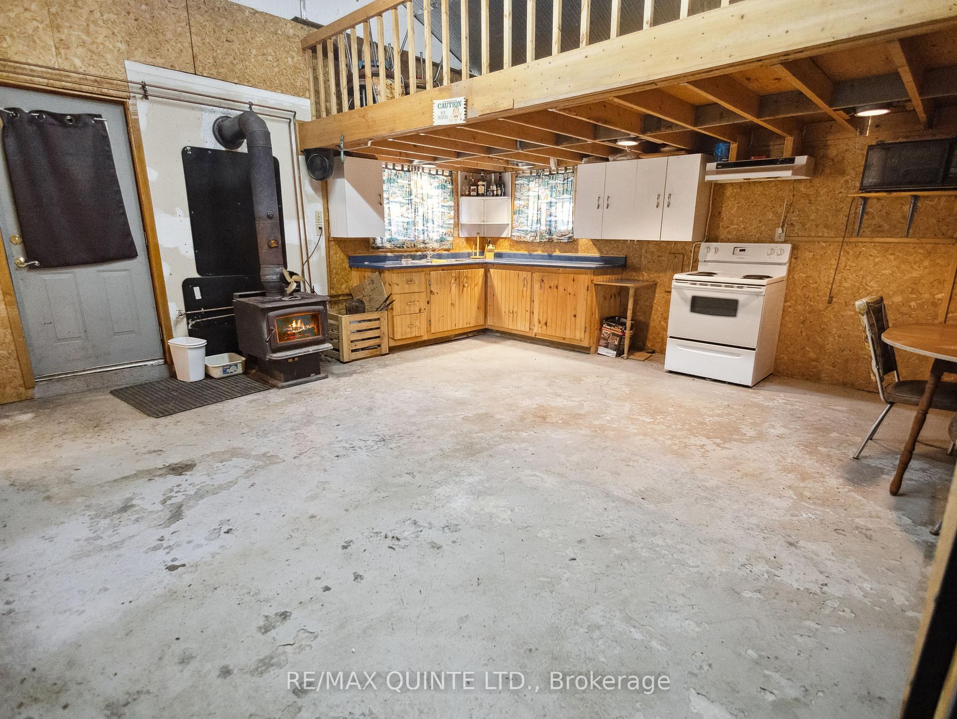 Photo 27 of 2878 County Road 15, Prince Edward County, Sophiasburg Ward — HOMEH
